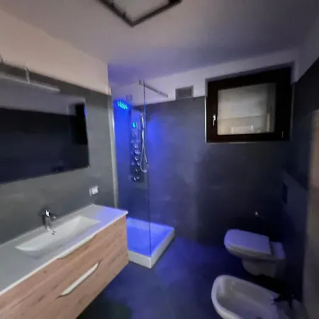 Lägenhet Elegante E Moderno Monolocale Oga
